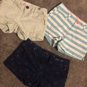 Lot-3 pairs girls shorts-Roxy, Nautica, So brands